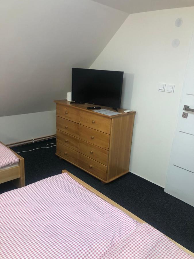 Apartmany U Vleku - Podkrovni Apartman Karlova Studánka Exterior foto